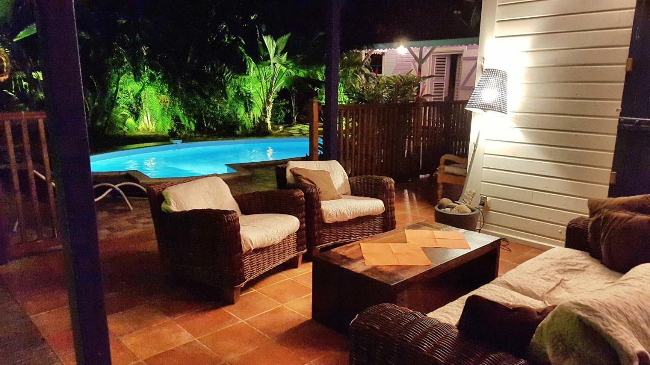 Villa Deshaies Exterior photo